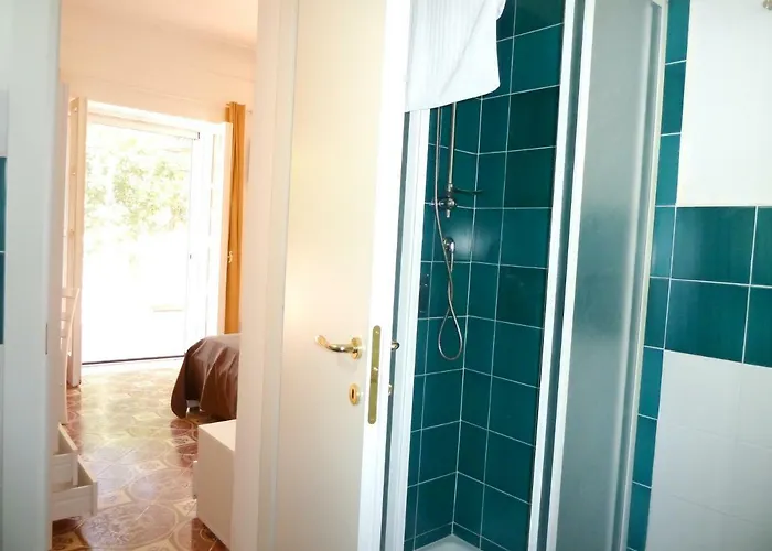 Don Raffae Гостевой дом *